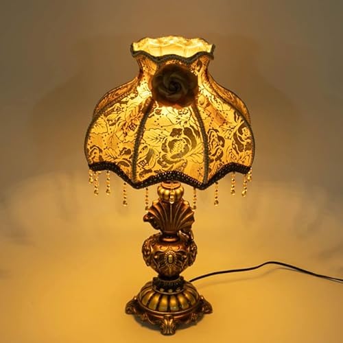 Vintage Style Small Lamp with Details