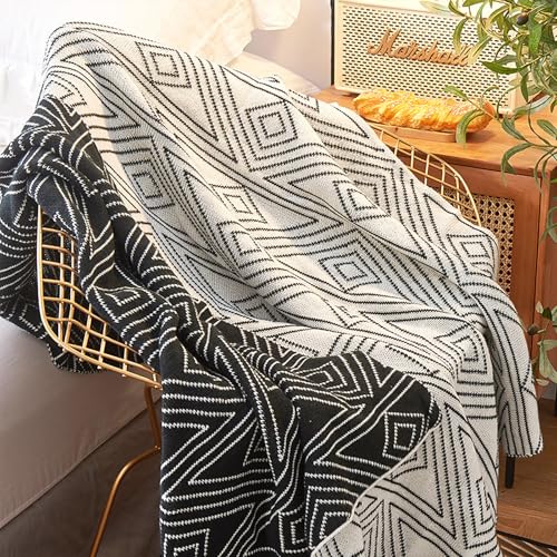 Black and White Geometric Throw Blanket