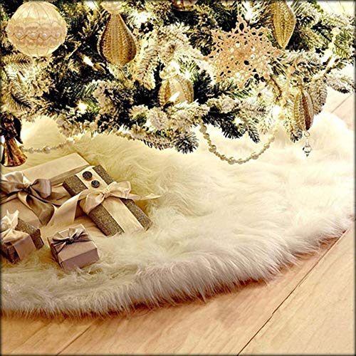 Plush Faux Fur Tree Skirt