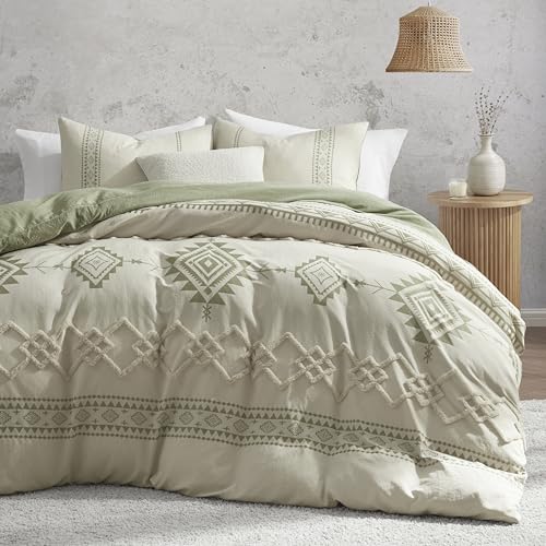 Green and Beige Bedding Set