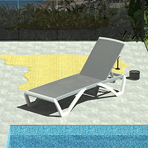 Minimalist Outdoor Lounge Chairs
