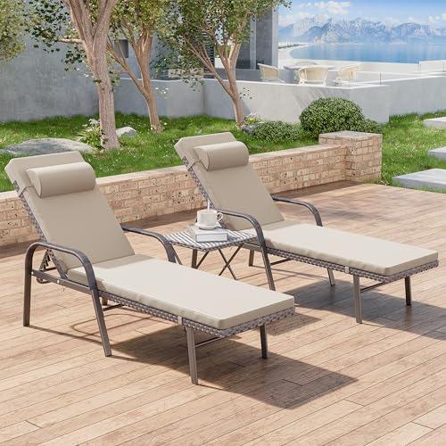 Stylish Wicker Lounger Collection