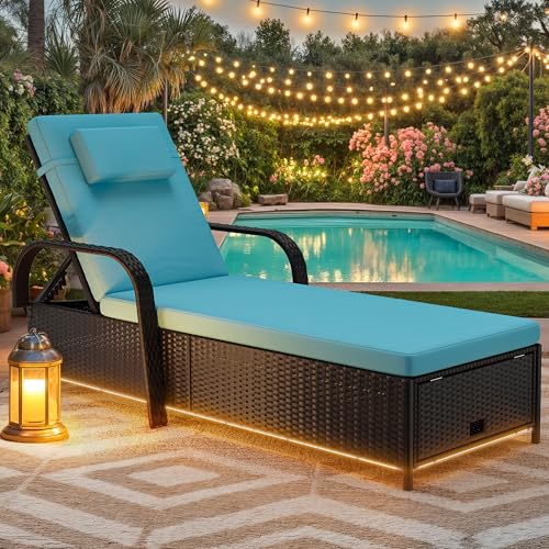 Outdoor Wicker Lounge Chair