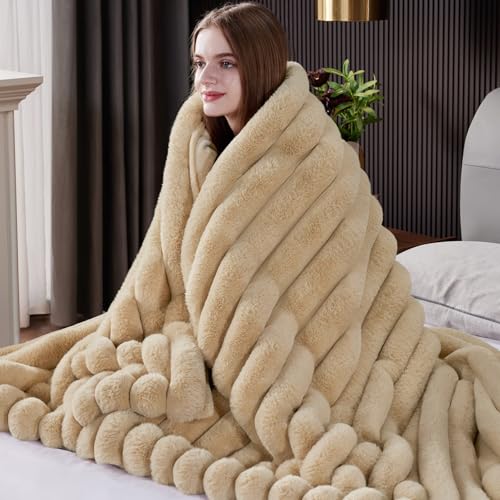 Plush Throw Blanket