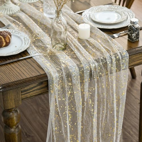 Glimmering Table Fabrics