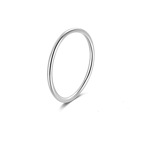 Sleek Ring in Sterling Silver